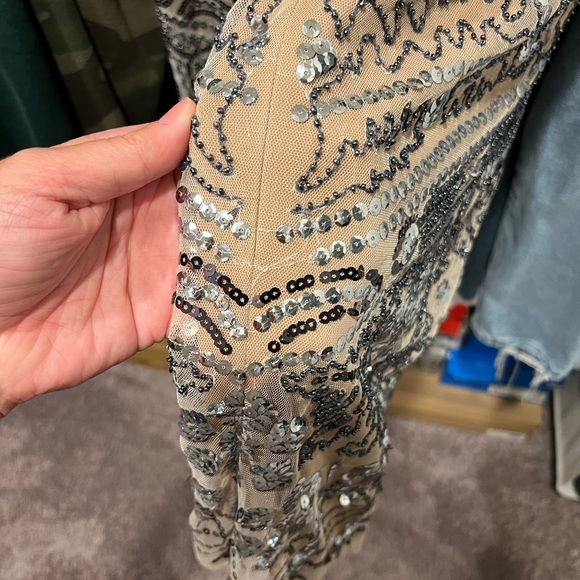 Endless Rose Dress - Picture 3 of 13